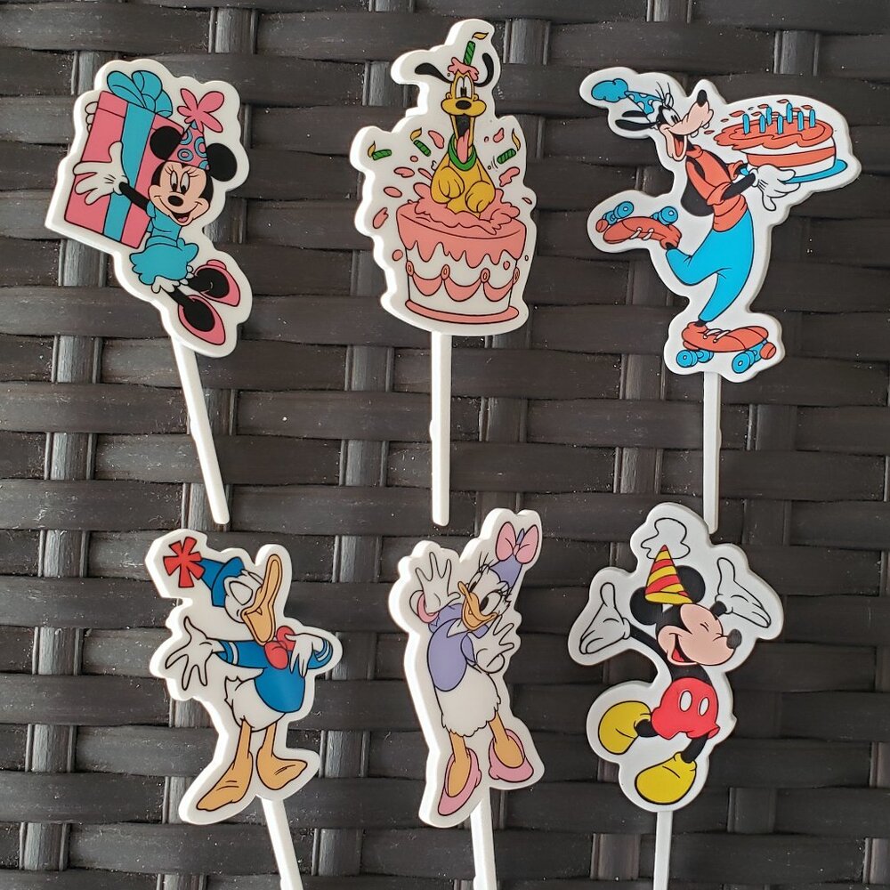 NWT Tupperware Disney candle holder set